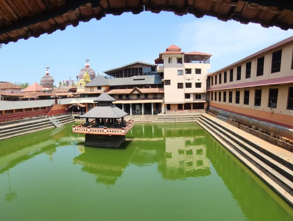 Udupi Sri Krishna Temple Timings Karnataka