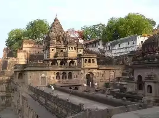 Mandleshwar Temple Khargone